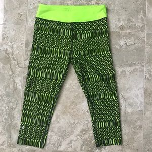 NWOT UA workout pants